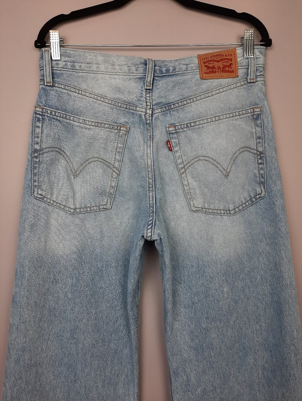 Levi's Middy Loose Boot Mid Rise Wide Leg Bootcut Jeans Easy Days Medium Wash 29 - Picture 5 of 14